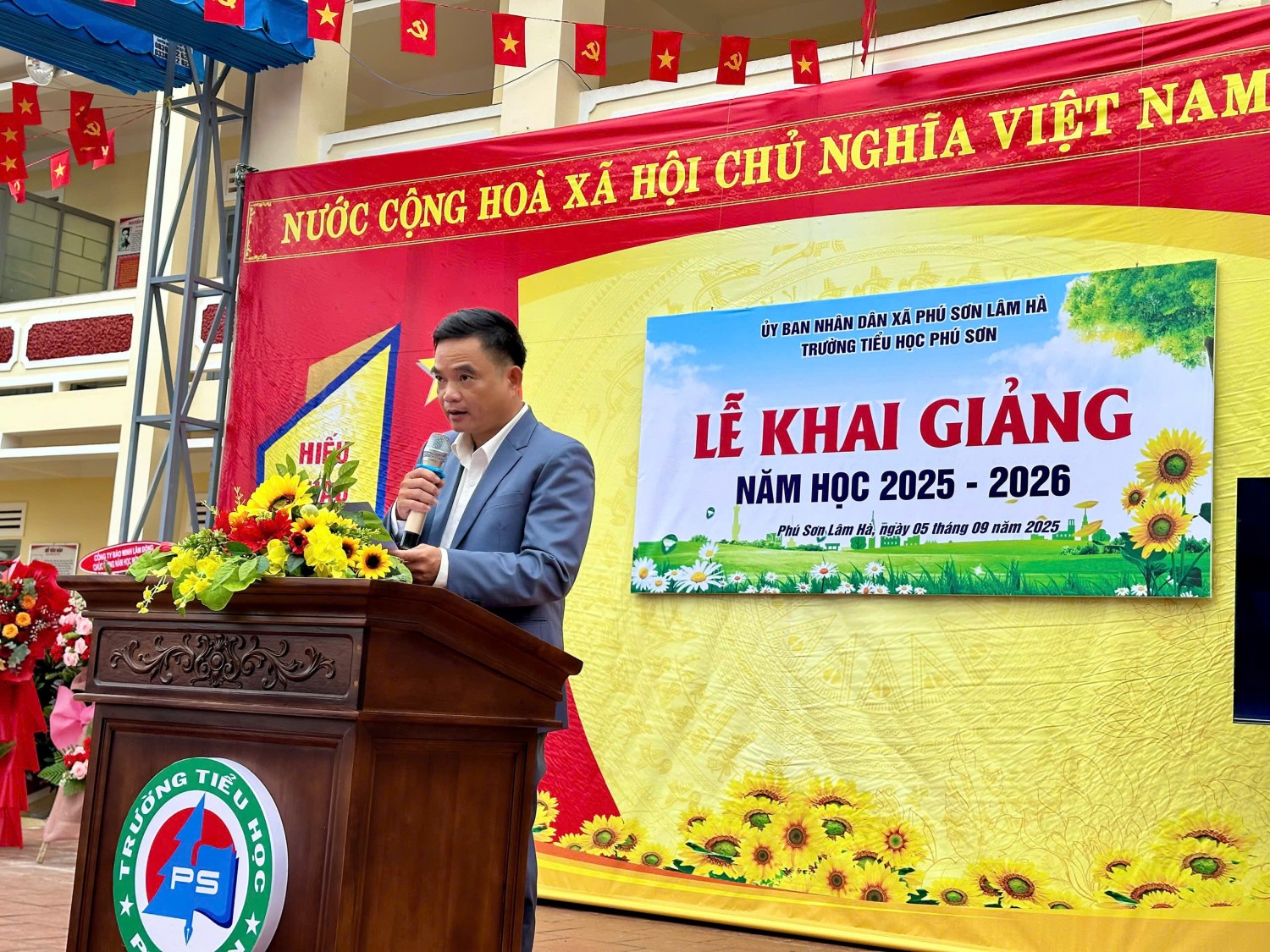 d690e74d1c8f97d1ce9e