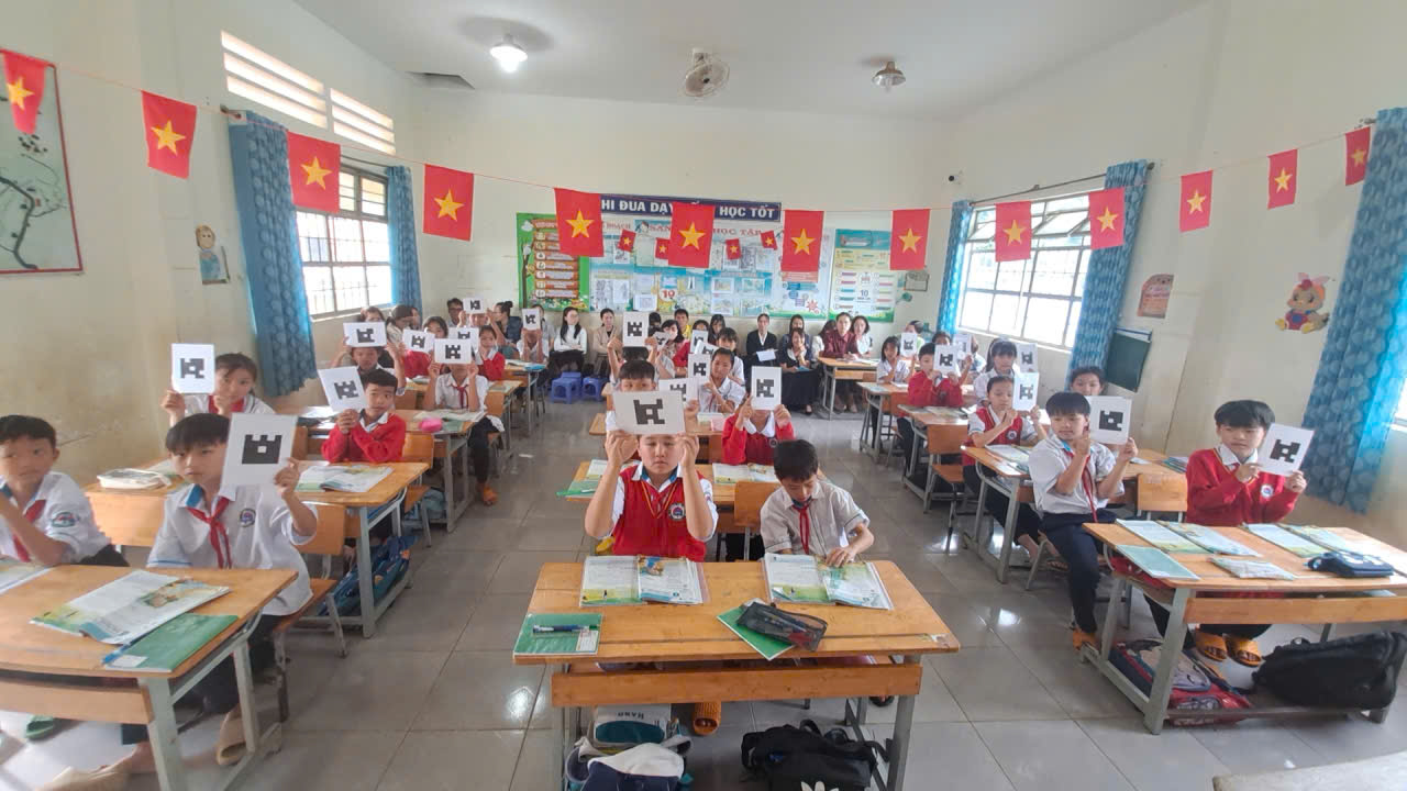 gen n z7098414190618 fee04d86136d2bad136cca89f5c2ff7b